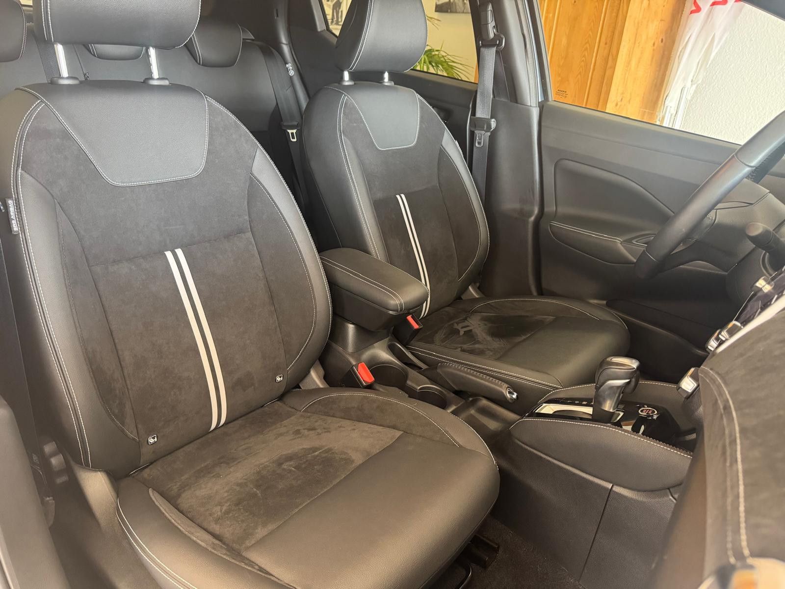Fahrzeugabbildung Nissan Micra N-Sport 1.HAND/SCHECKHEFT/NAVI/KLIMA