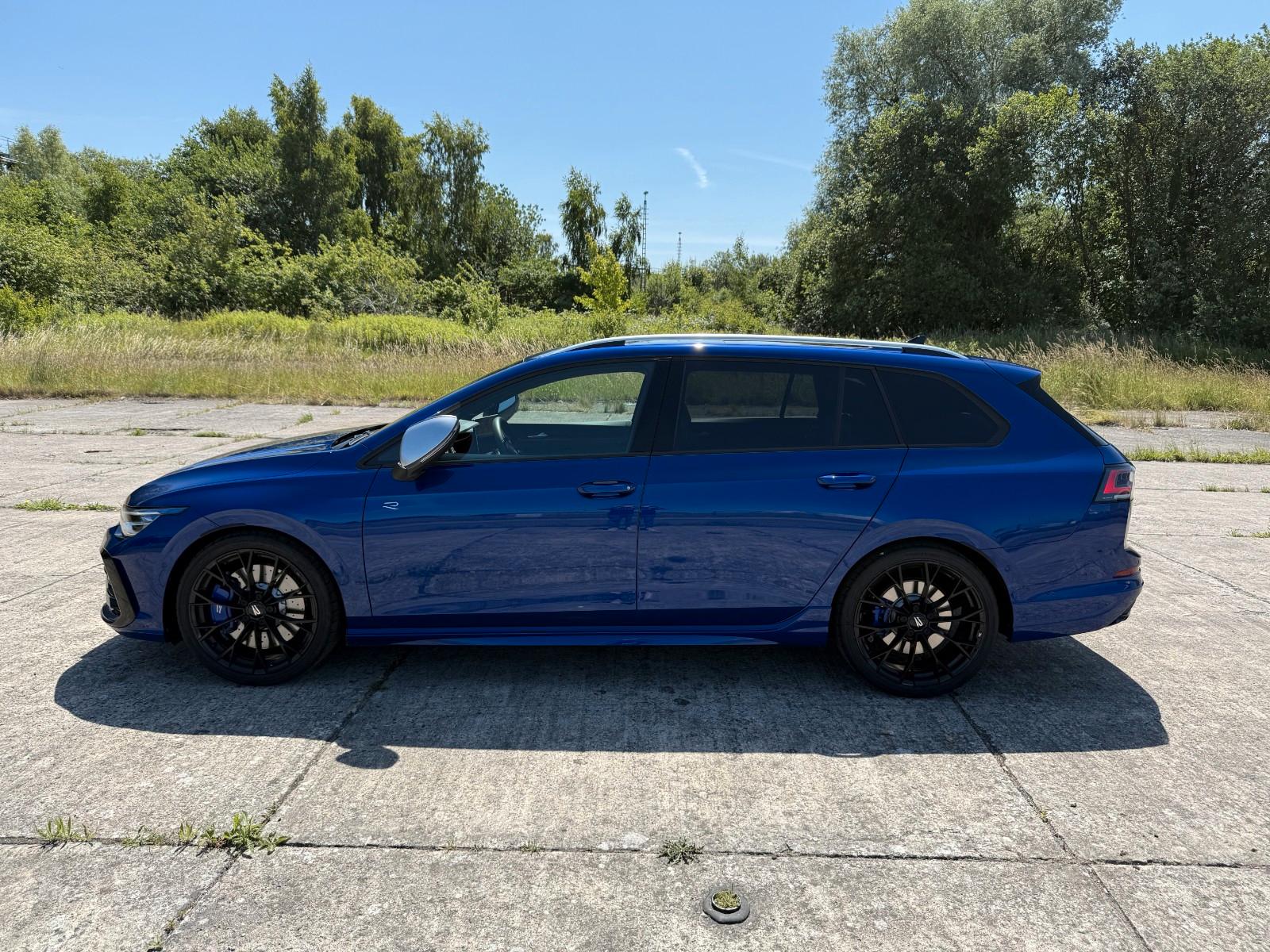 Volkswagen Golf VW Golf 8.5 R Variant 333 PS Pano Leder H&K HUD, миниатюра 3