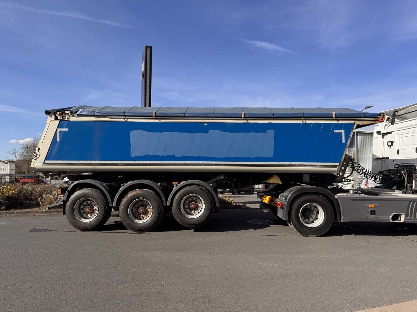 Fahrzeugabbildung Schmitz Cargobull SGF*S3 SKI 24 SL 7.2 Alu-Mulde 23m³ Liftachse