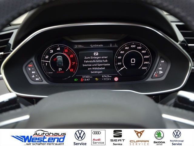Fahrzeugabbildung Audi RSQ3 Sportback 2.5l TFSI 294kW qu. 280km/h Navi