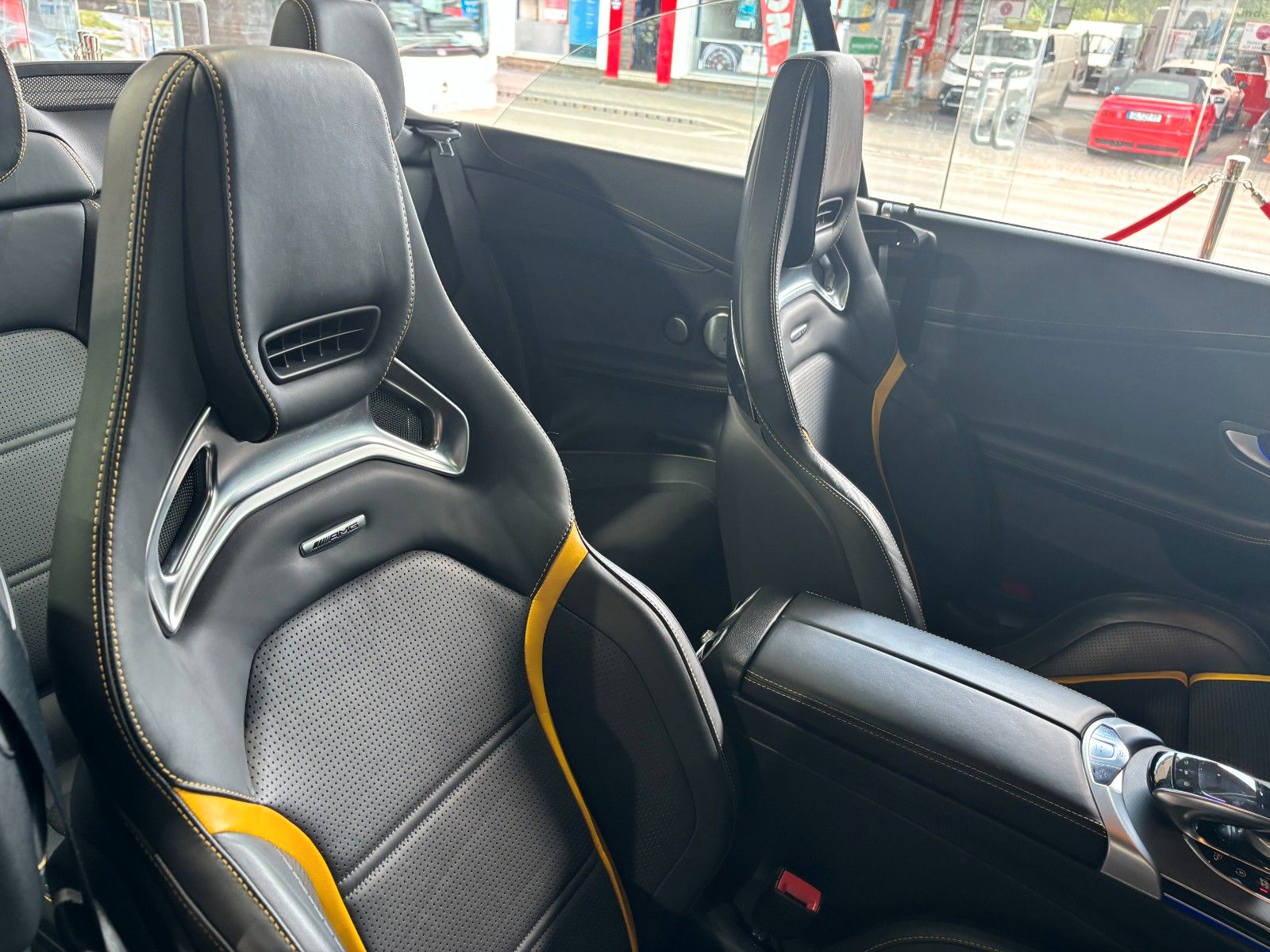 Fahrzeugabbildung Mercedes-Benz C 63 S AMG Final Edition 1of499