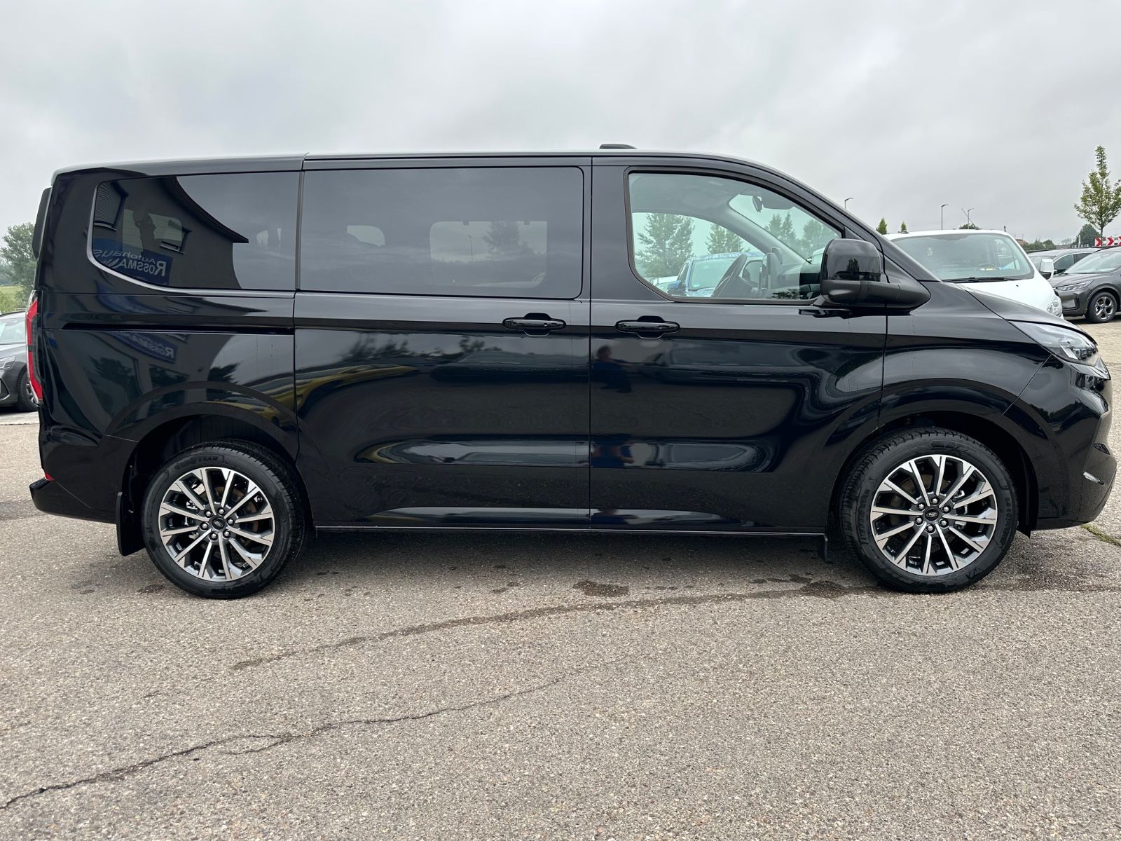 Ford Tourneo Custom - Bild 4
