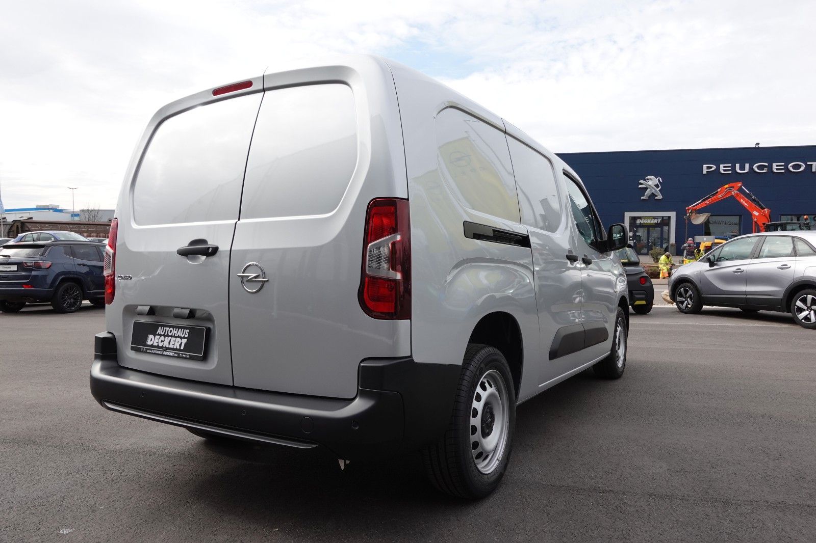 Fahrzeugabbildung Opel Combo Cargo XL Edition 1.5 Diesel 75kW