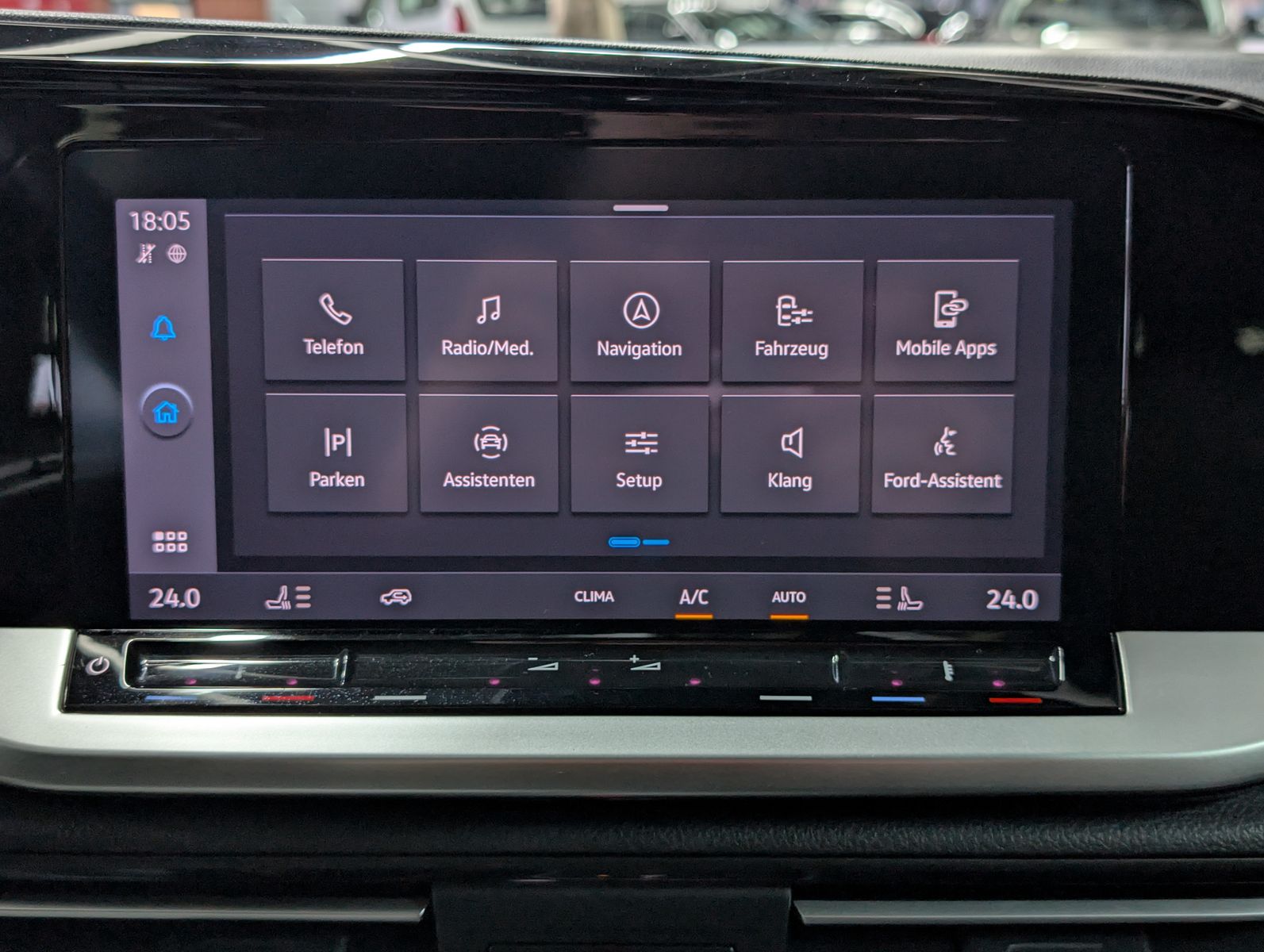Fahrzeugabbildung Ford Grand Tourneo L2 Titanium 7-Sitze Bi-LED CAM AHK