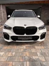 BMW X5 xDrive40i -