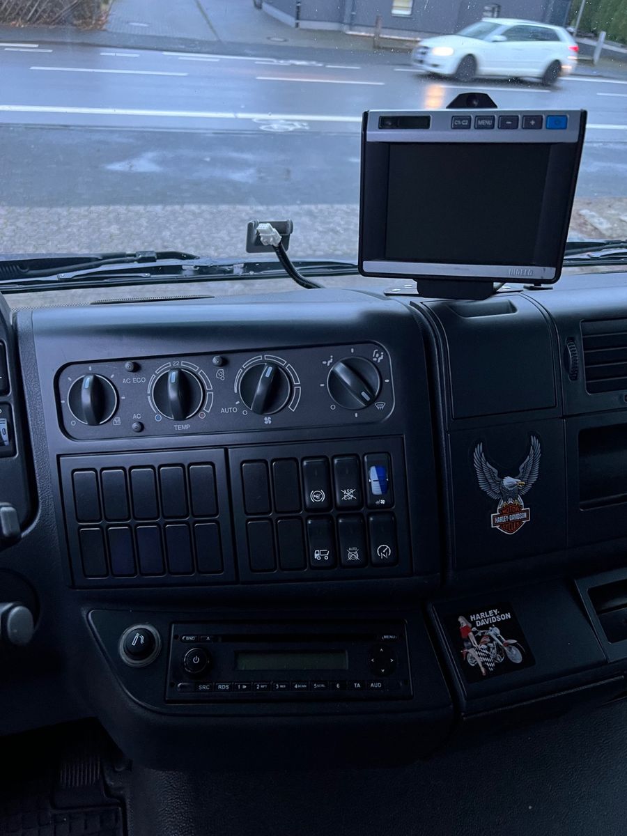 Fahrzeugabbildung MAN TGM 12.XXX 12.250  Fg