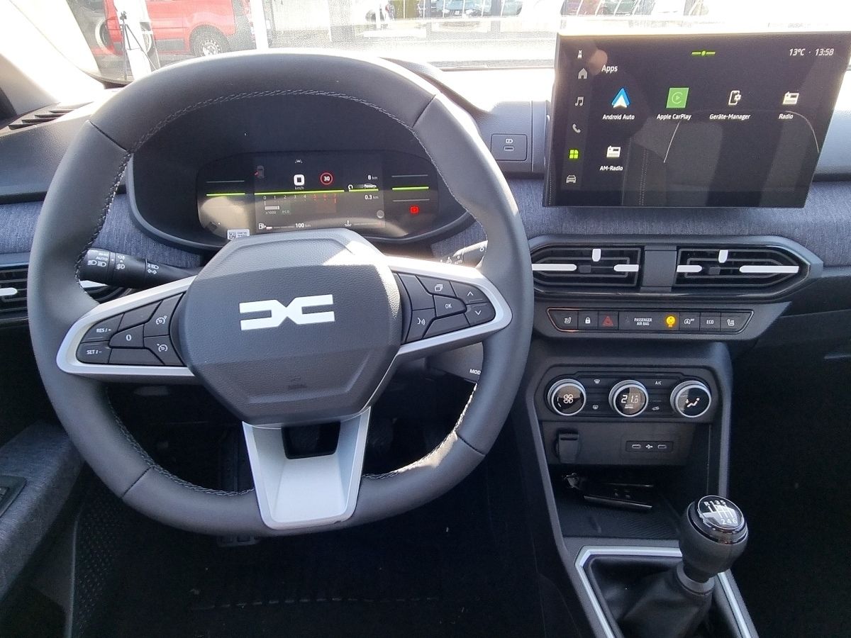 Fahrzeugabbildung Dacia Sandero Journey TCe 100