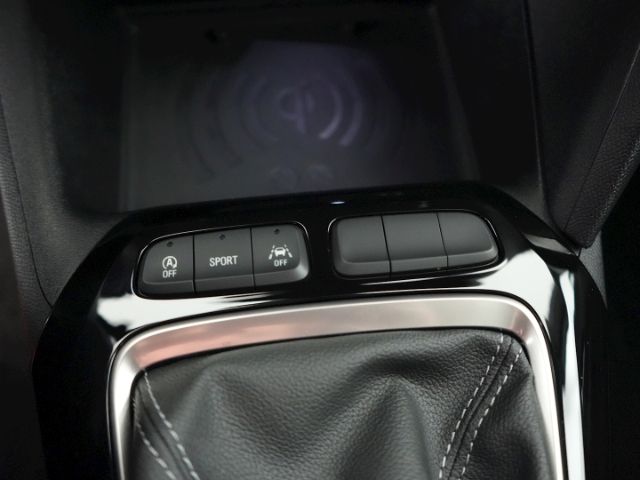 Corsa F FACELIFT GS+LED MATRIX+NAVI+RÜCKFAHRKAME
