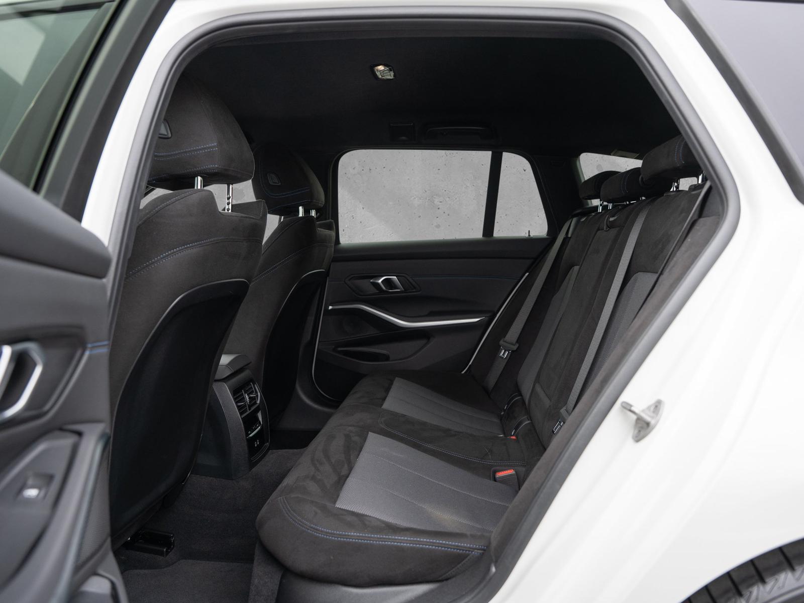 BMW 320 i Touring.Standheizung.MSport, миниатюра 8