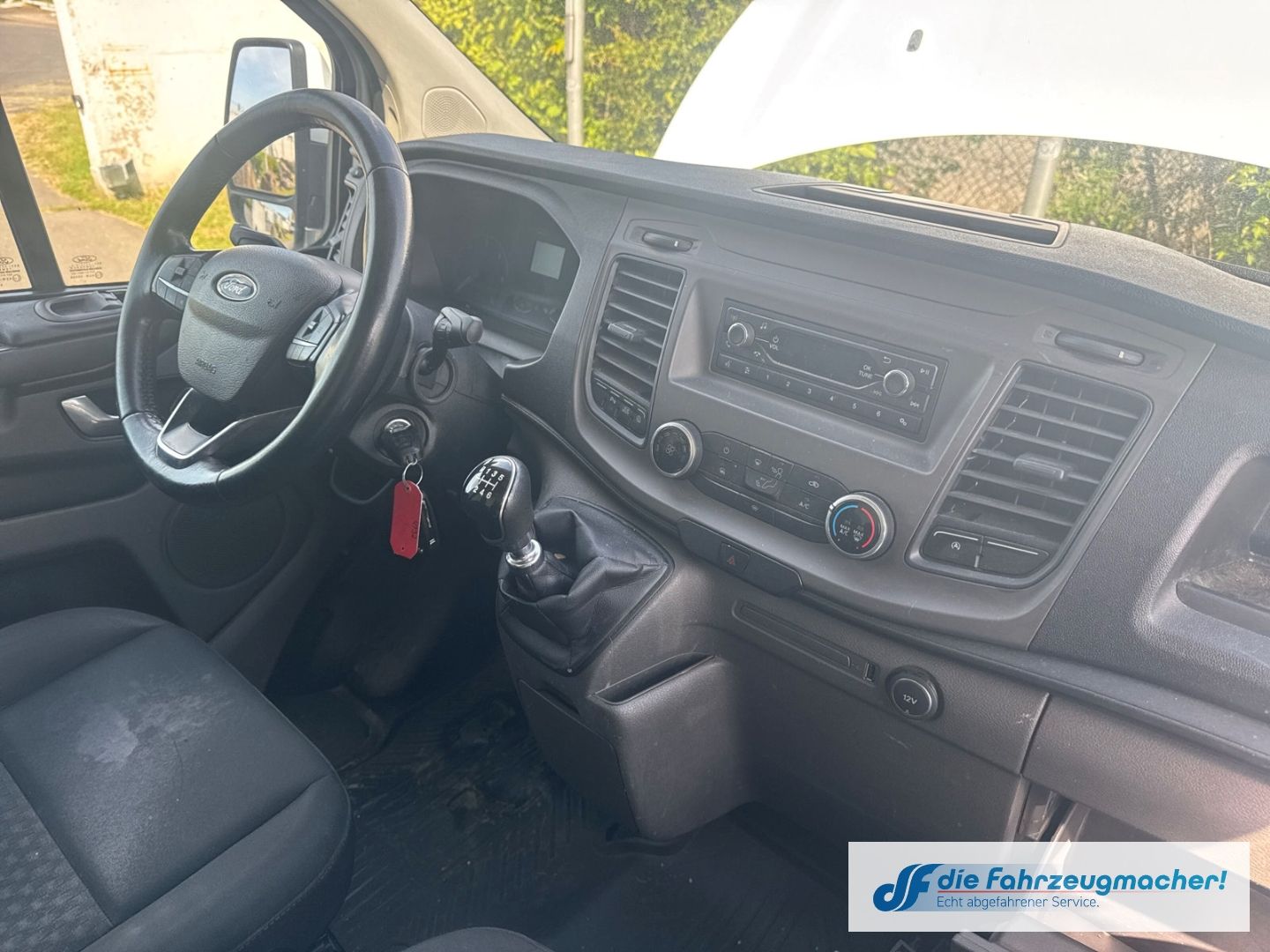 Fahrzeugabbildung Ford Transit Custom Kasten 280 L1 Trend *MOTORSCHADE