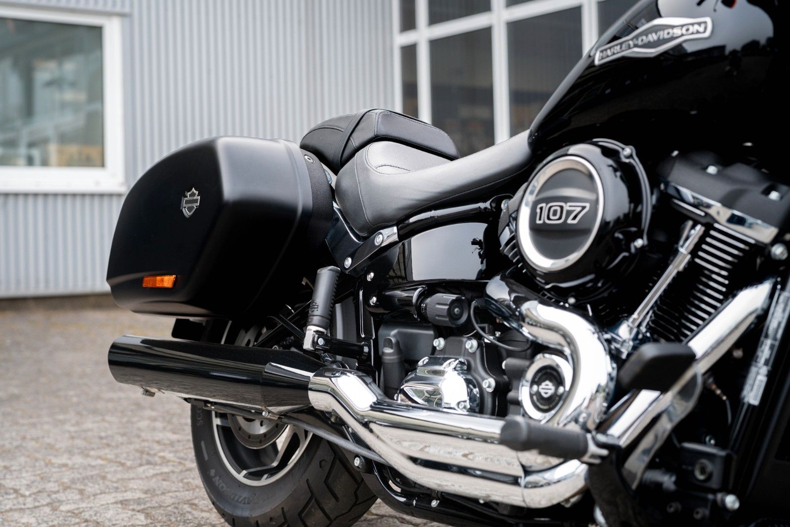 Fahrzeugabbildung Harley-Davidson FLSB Sport Glide Softail