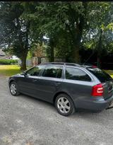 Skoda Octavio Kombi 1,6 FSI Elegance - Skoda Octavia: Fsi