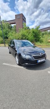 Skoda Superb 2.0 TDI Green tec DSG Exclusive Combi...