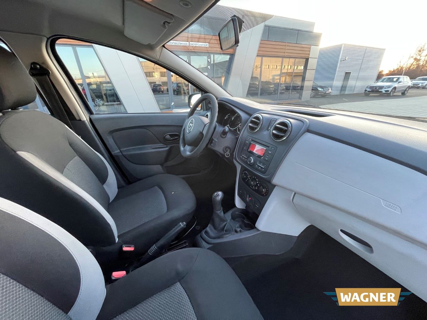 Fahrzeugabbildung Dacia Logan MCV II Kombi Ambiance Klimaanlage