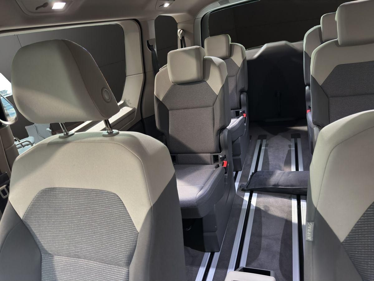 T7 Multivan 2.0 TDI DSG RFK NAVI SZHG 6-SITZER