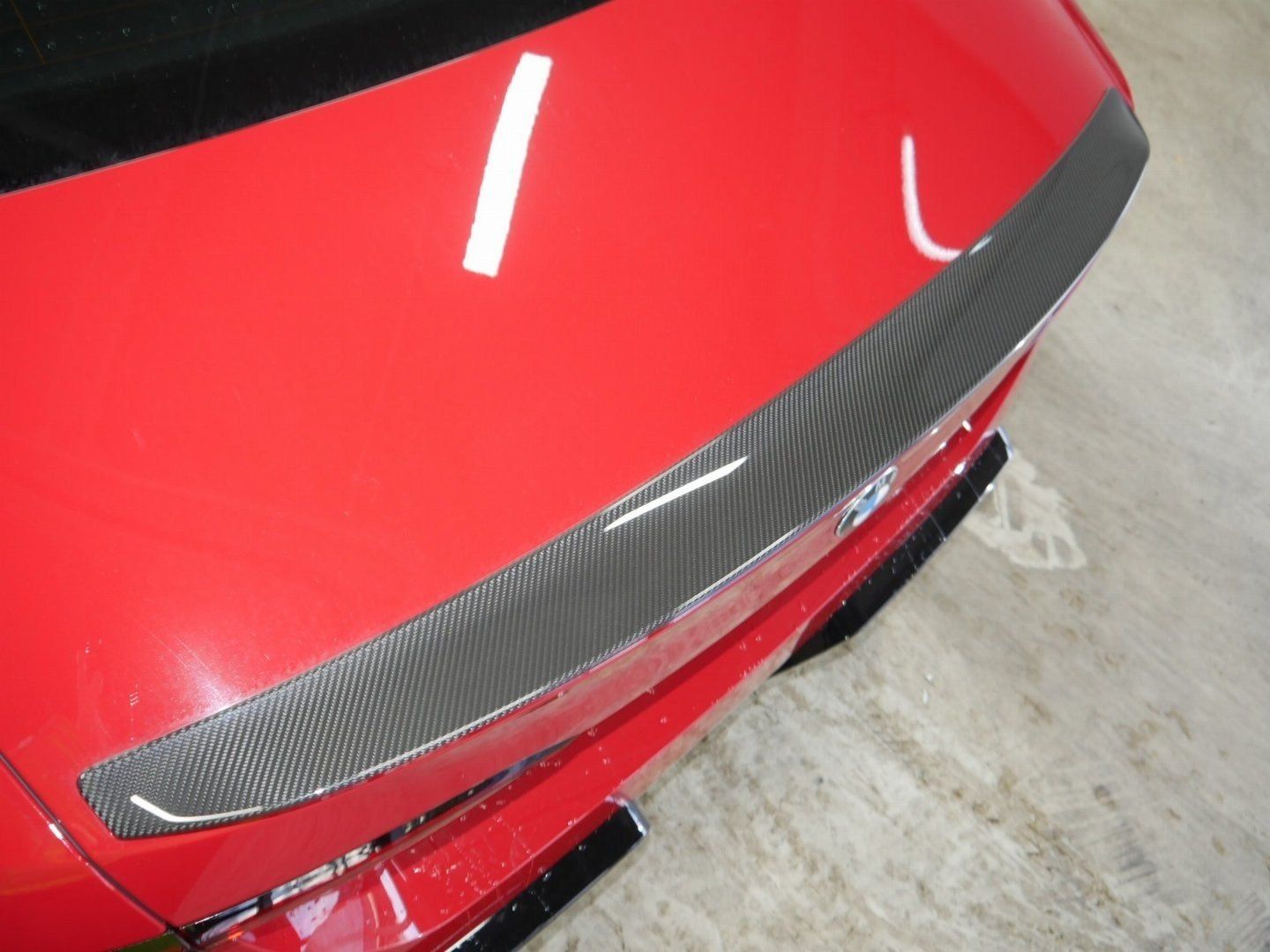 Fahrzeugeinzelansicht 15 Fahrzeugabbildung BMW M5 Limousine M Drivers P., M Carbon Keramik-Brem