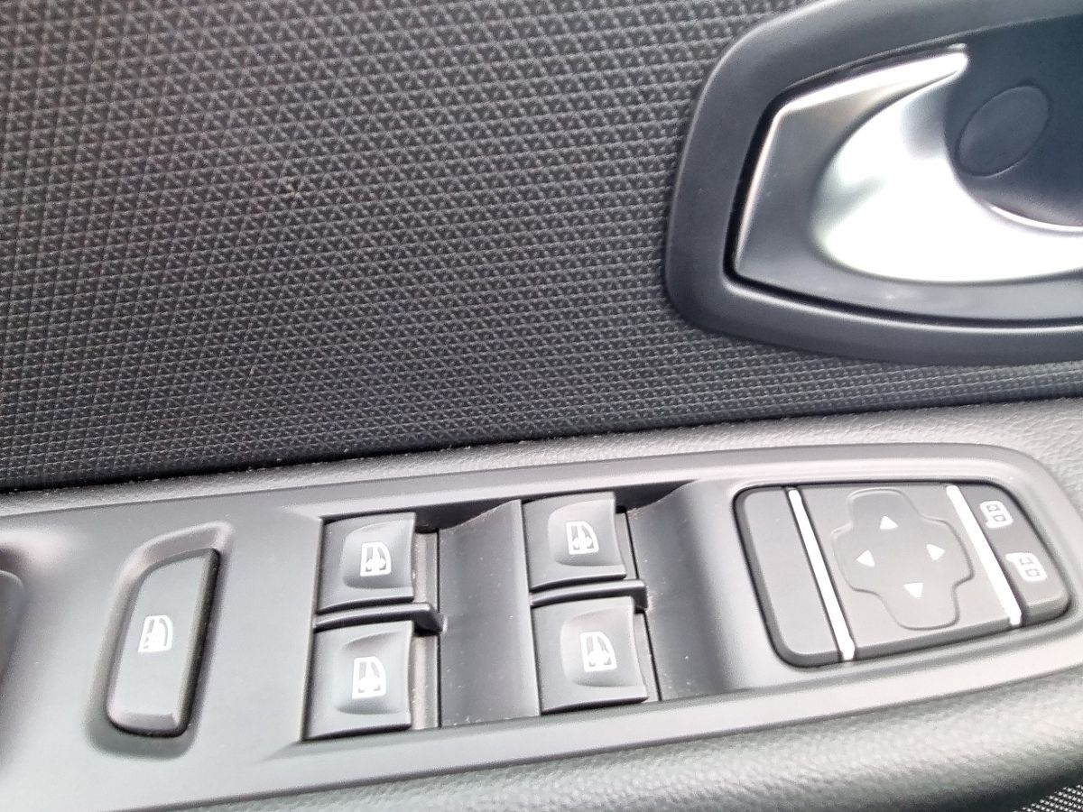 Fahrzeugabbildung Renault Clio Intens ENERGY TCe 120