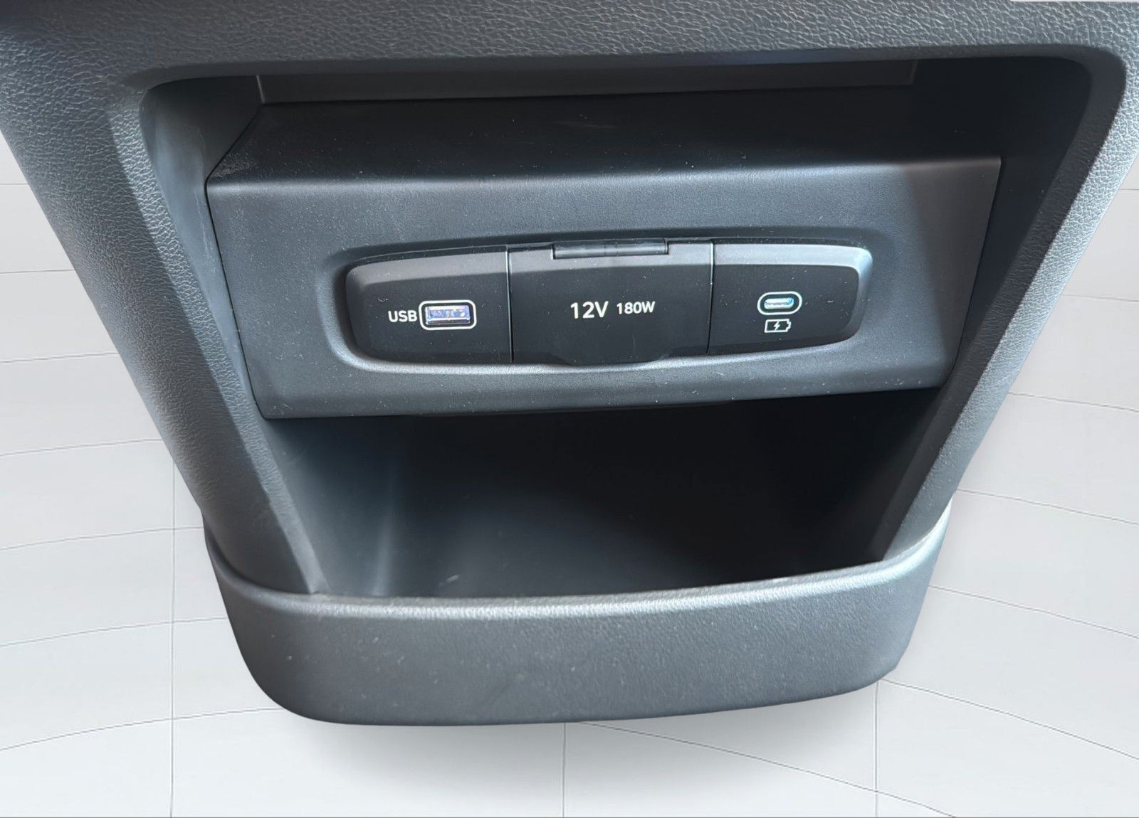 Hyundai Staria – Bild 34