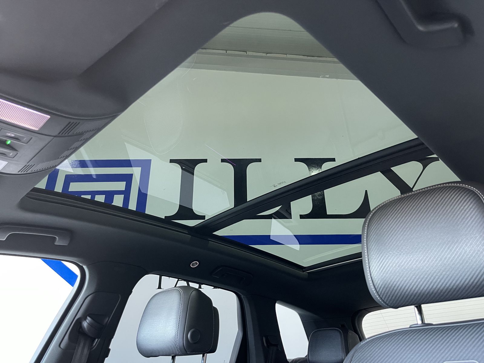 Fahrzeugabbildung Volkswagen Touareg 3.0 TDI*R-Line*4Motion*AHK*Leder*Pano*
