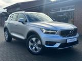 Volvo XC40 D4 AWD Inscription Geartronic/Kamera/Leder - silberne Volvo XC40