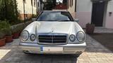 Mercedes-Benz E 200 Sehr gepflegt & lückenlose Historie - gebrauchte Mercedes-Benz E 200 aus dem Jahr 1998
