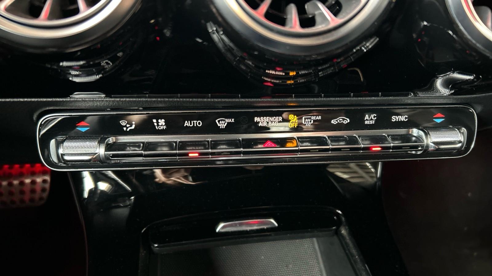 Mercedes-Benz A-Class AMG Leder Navi Multibeam LED SHZ RFK SHZ, миниатюра 14