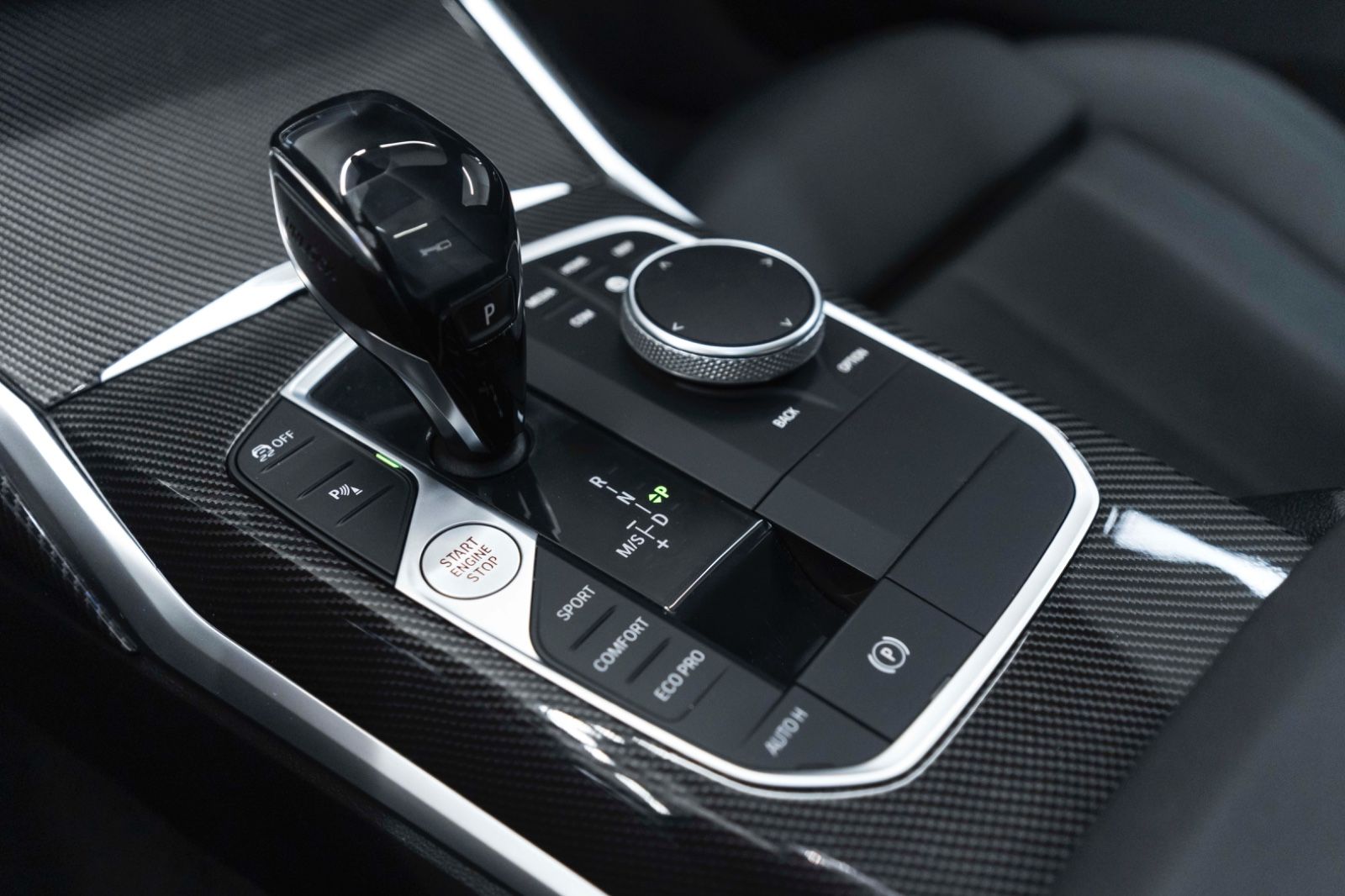 Fahrzeugabbildung BMW M340ix H&K HUD CARBON LED KAM ALCANTARA