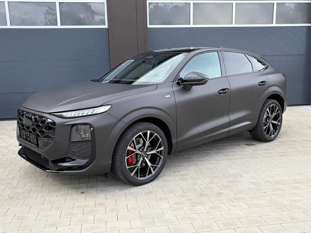 Image of Audi Q3