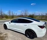 Tesla Model 3 Perfomance - Tesla Model 3 in Köln