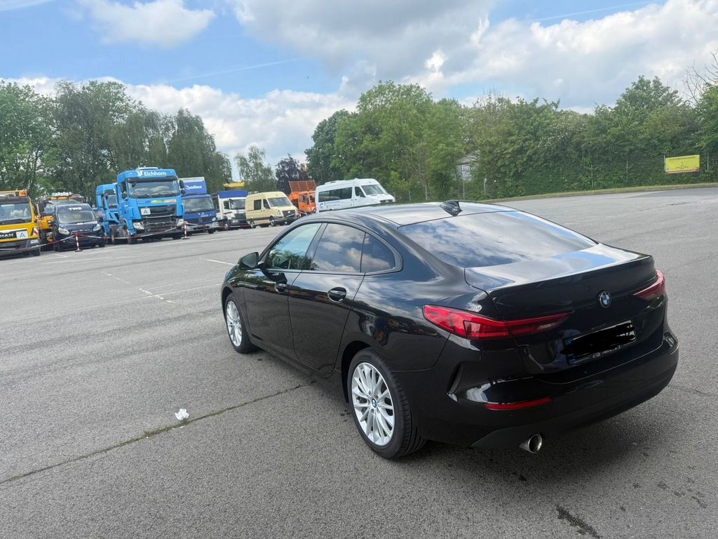 Image of BMW 216