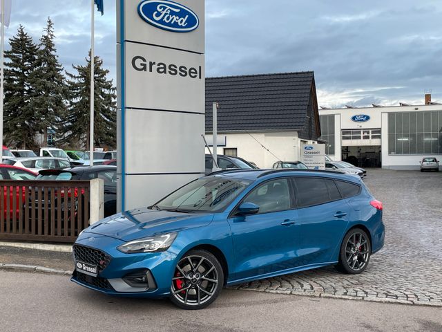 Ford Focus Turnier ST