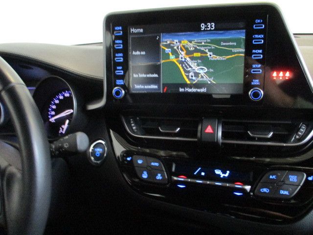 Fahrzeugabbildung Toyota C-HR Hybrid Business Edition