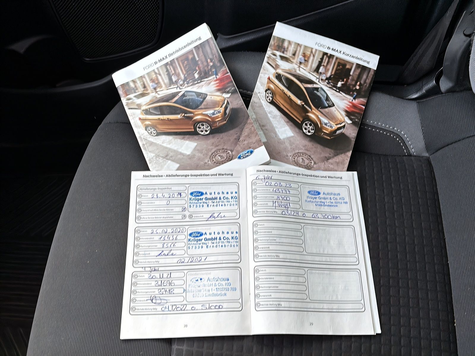 Fahrzeugabbildung Ford B-Max 1.0i Sync Edition AHK TEMPOMAT DAB WINTER