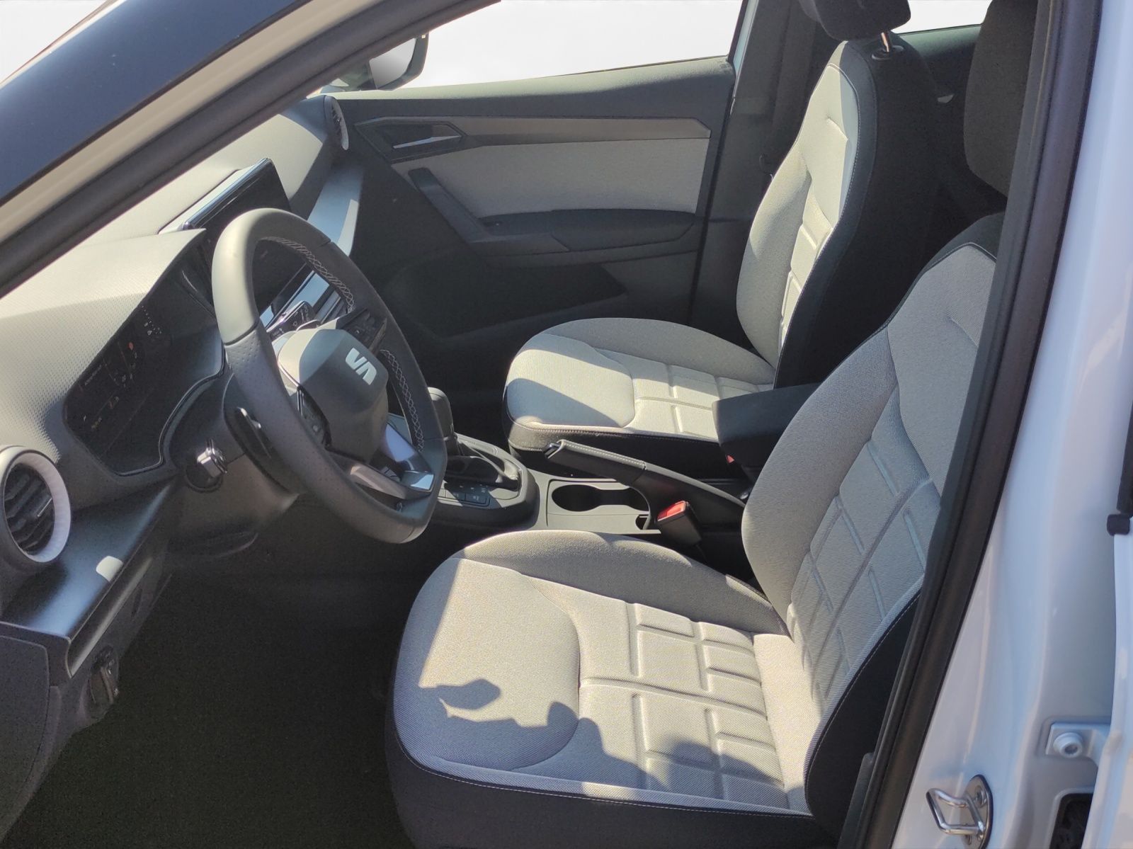 Seat Arona - Bild 8