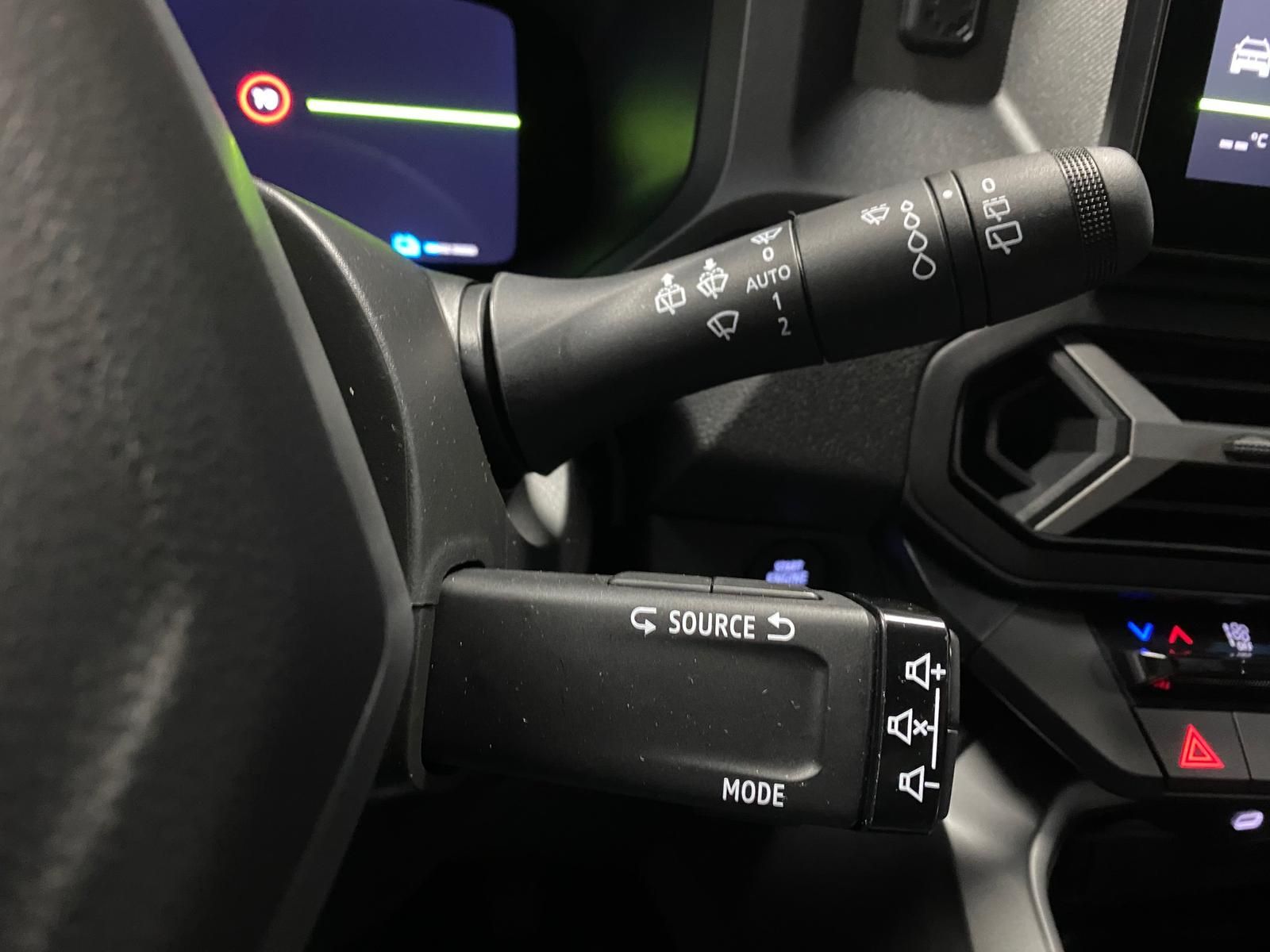 Fahrzeugabbildung Dacia Bigster Hybrid 155 Journey APP+KLIMA+RFK+NAVI+An