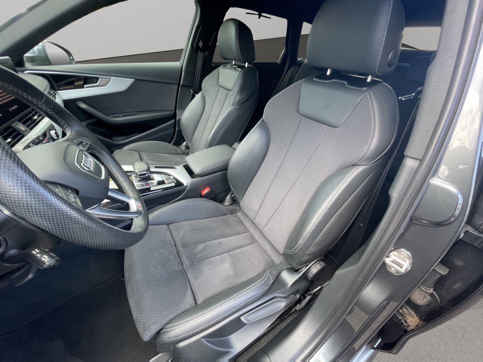 Audi A4 - Bild 12