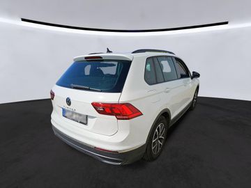 Volkswagen Tiguan - 4