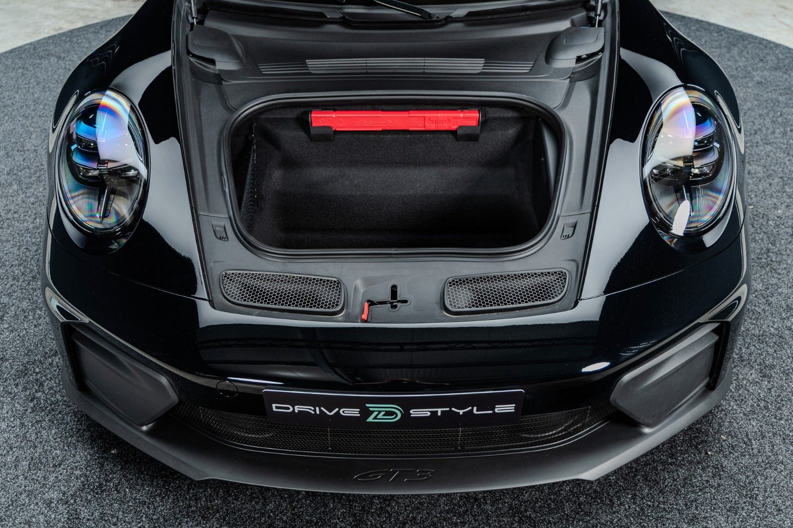 Fahrzeugabbildung Porsche GT3 + 1. Hand + 1.835 km + Lift + Carbon + BOSE