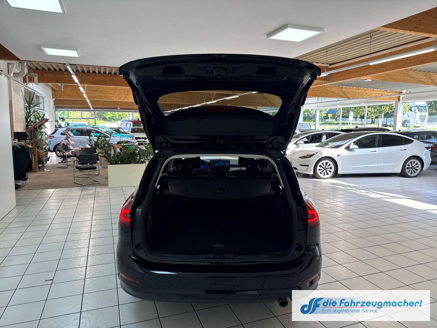 Fahrzeugabbildung Ford Focus Turnier Titanium X 1.5 EcoBlue EU6d Navi D
