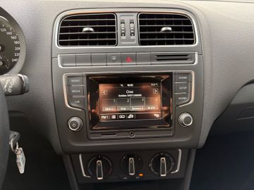Bild 14 VW Polo V 6R Comfortline SHZ+KLIMA+ALU+BT+ALLWETTER