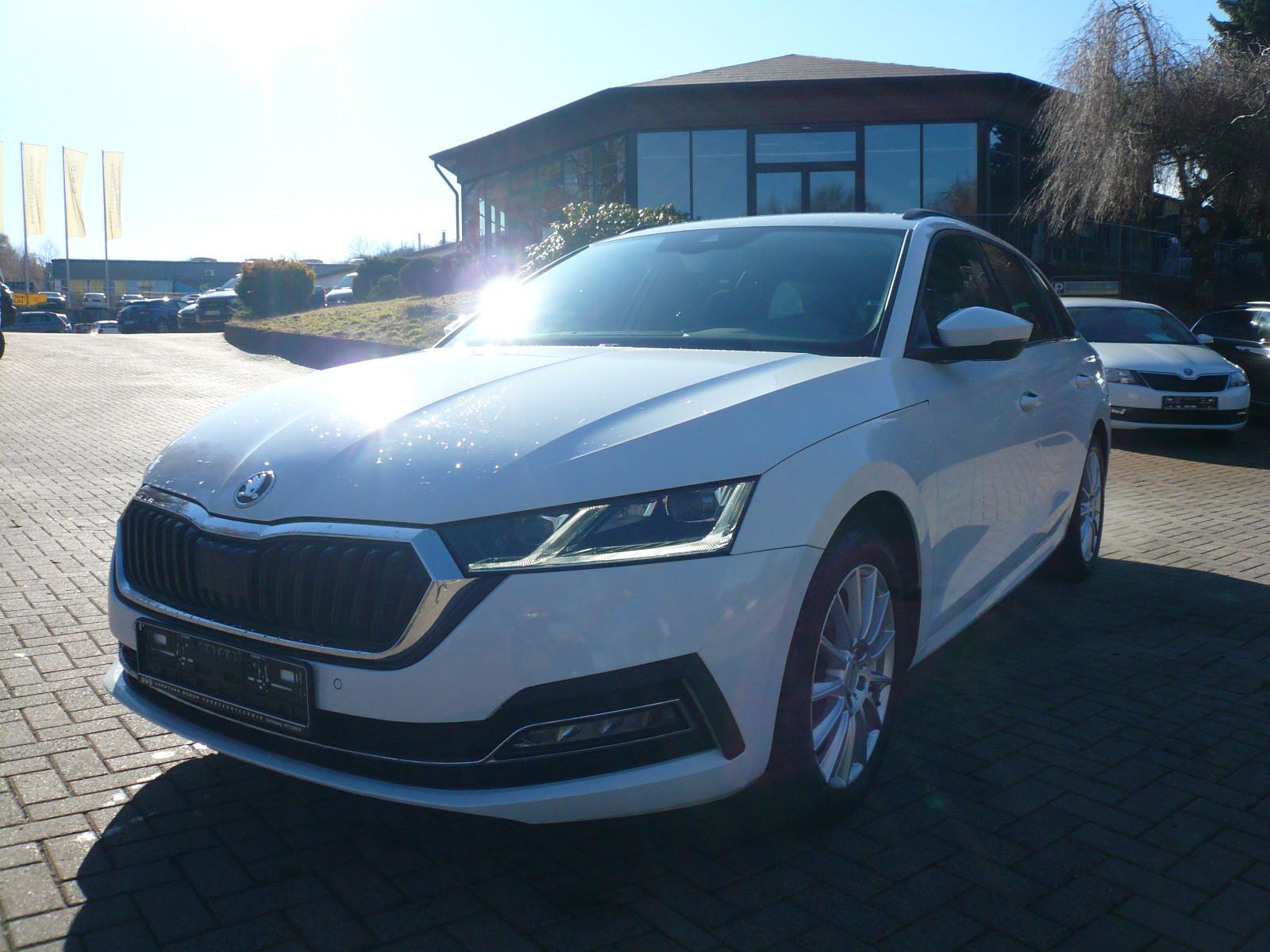 Skoda Octavia Combi Style-LED-NAVI-TÜV-58350 km