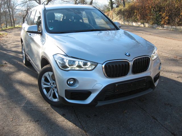 BMW X1 xDrive20d AdvanSteptrAllradNaviLEDHekklapAut