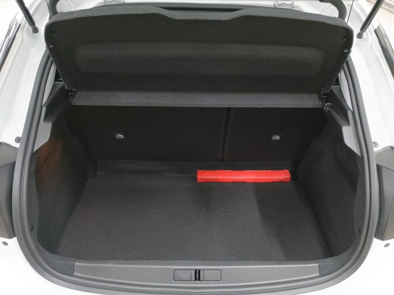 Fahrzeugabbildung Opel Corsa F 1.2 L 75PS Allwetter/Kamera!