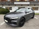 Audi Q8 55 TFSI e quattro tiptronic (MatrixLED+AHK) - Audi Q8 Plug-in Hybrid (PHEV) Gebrauchtwagen