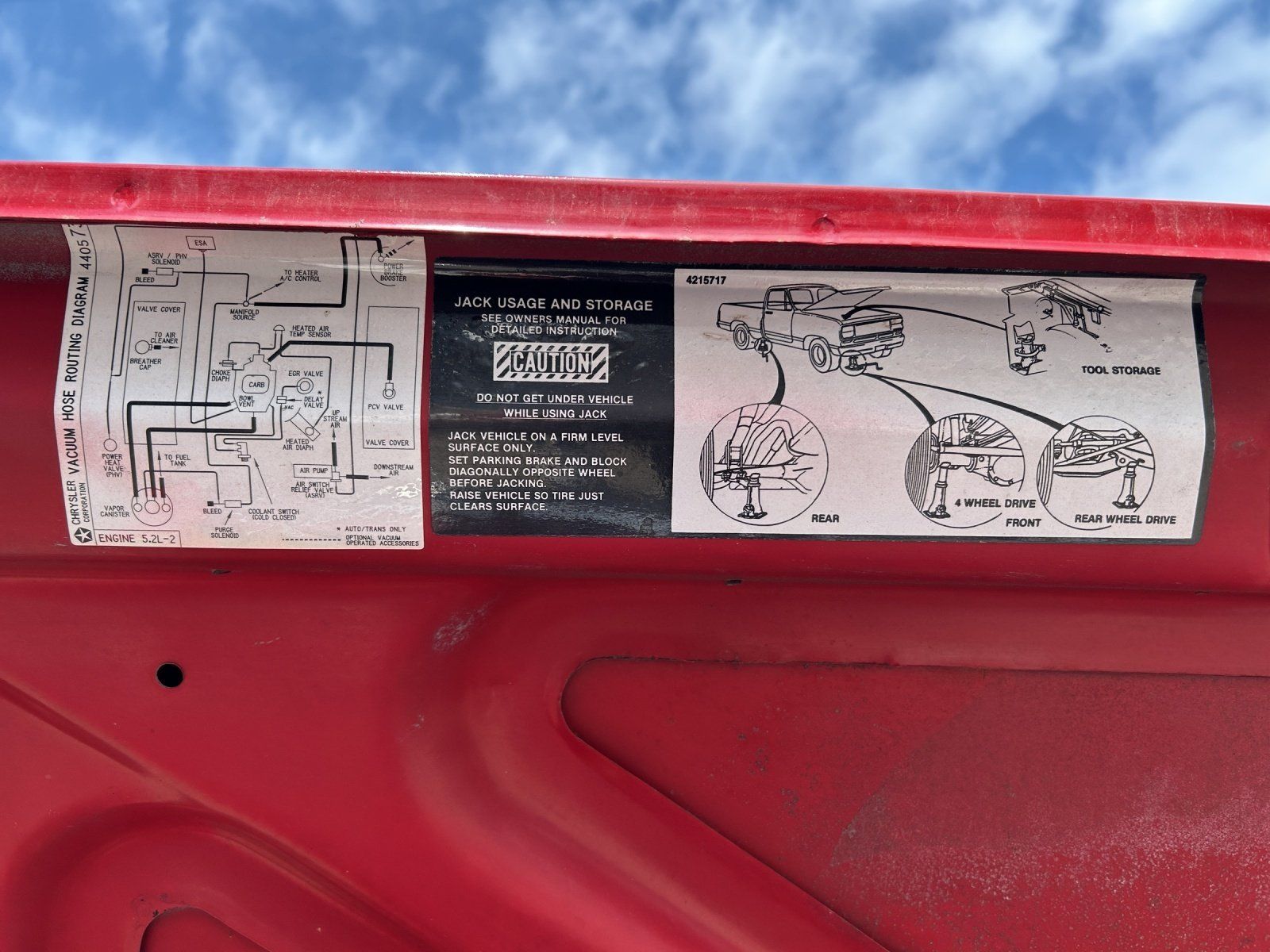 Fahrzeugabbildung Dodge Dodge RAM D-150 TOPZUSTAND/KLIMAANLAGE