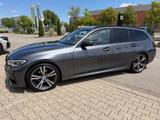 BMW 318d Touring M-Sport - H&K - AHK - LC-Prof. - BMW 318 Touring Kombi Gebrauchtwagen