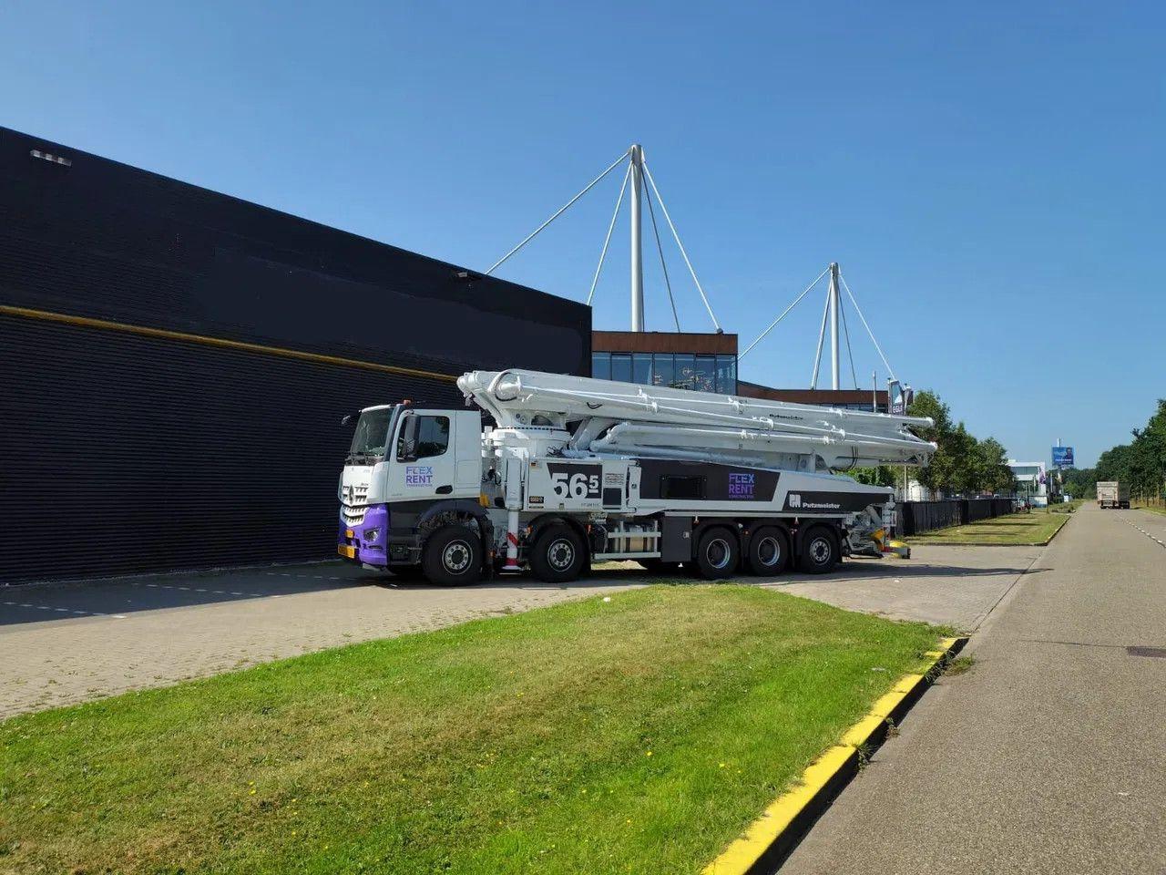 Mercedes-Benz Arocs 4951 Putzmeister BSF56-5.17 ILS . Te huur,