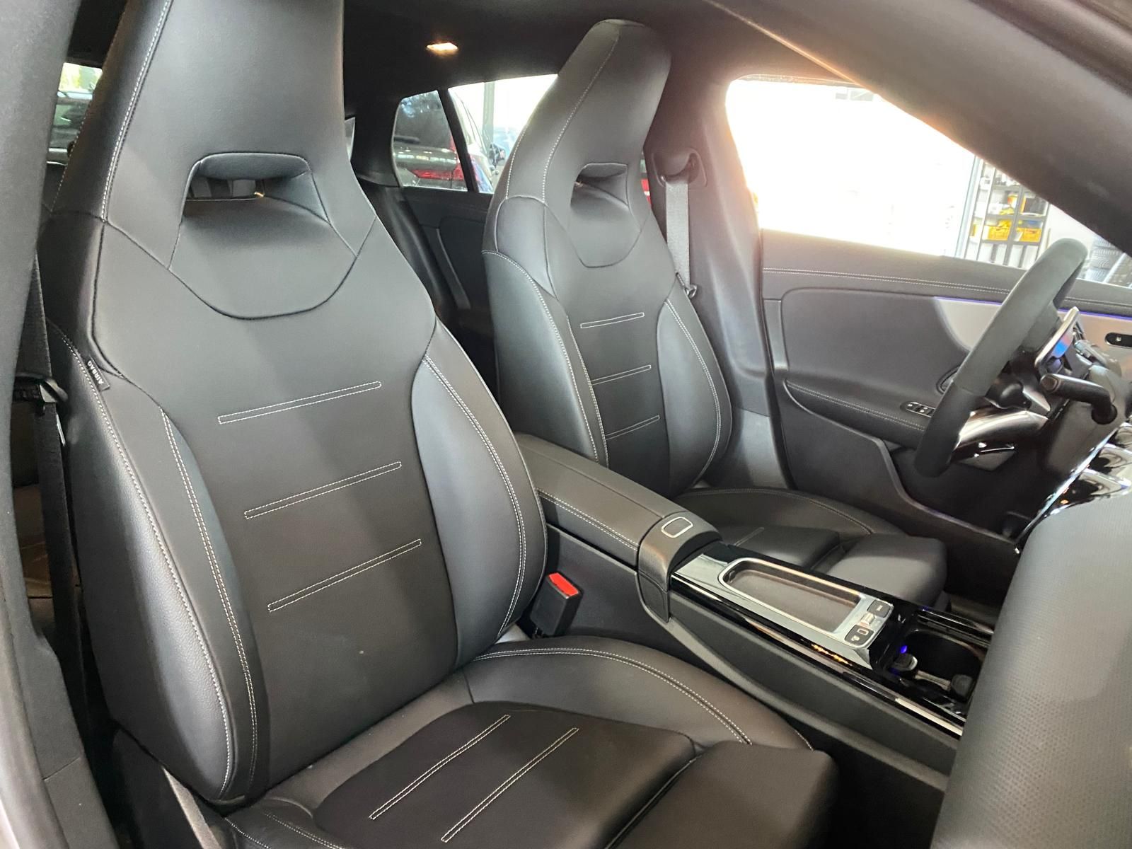Fahrzeugabbildung Mercedes-Benz CLA 45 AMG Shooting Brake S 4Matic/Pano/HUD/BUR/