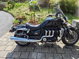 Triumph Rocket 3 Roadster - TRIUMPH MOTORRAD