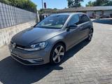 Volkswagen Golf 1.6 TDI Comfortline Comfortline - Volkswagen Golf mit Diesel-Antrieb: Standheizung, Limousine, 1.6